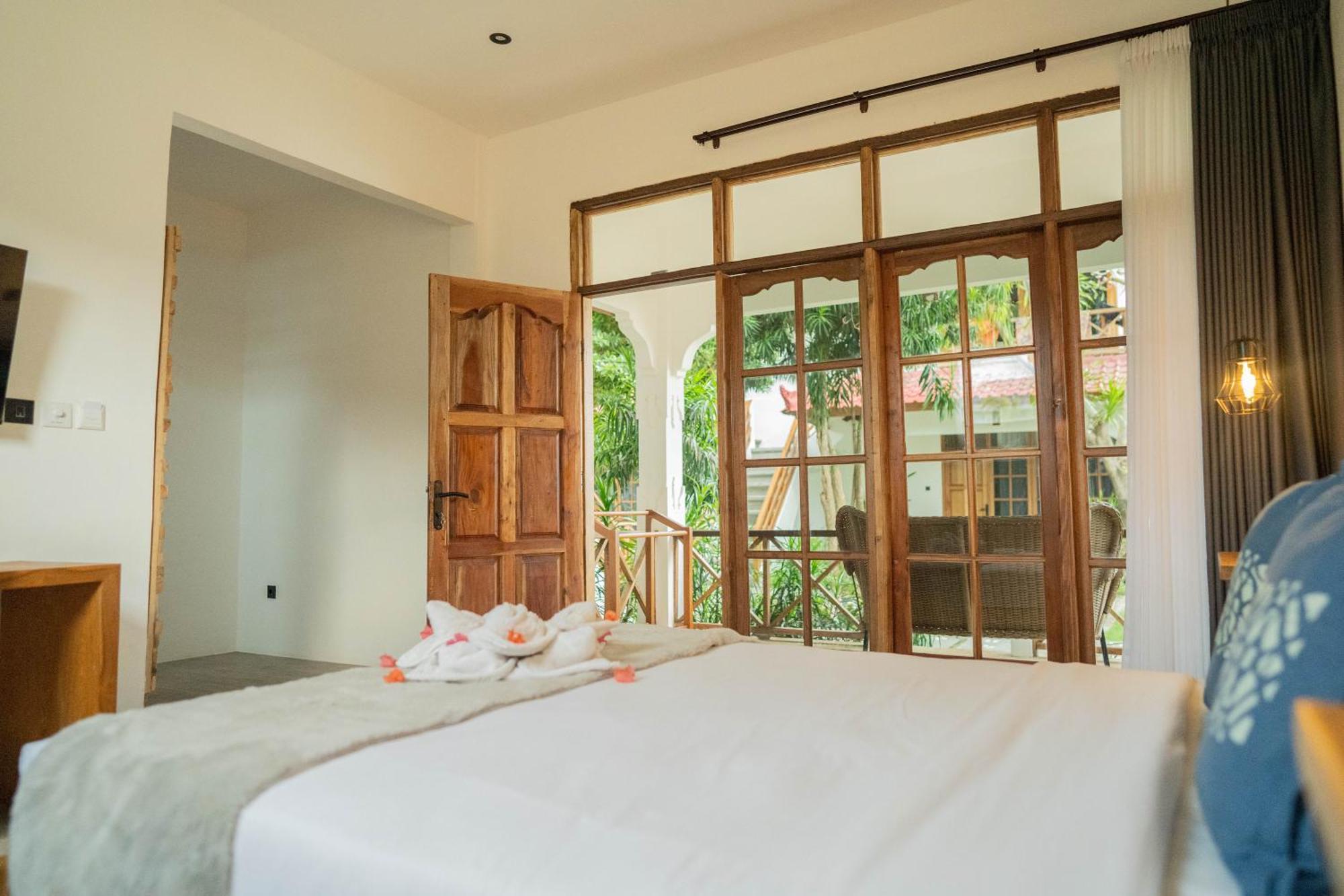 The Confidential Mandalika Hotel Kuta  Exterior photo