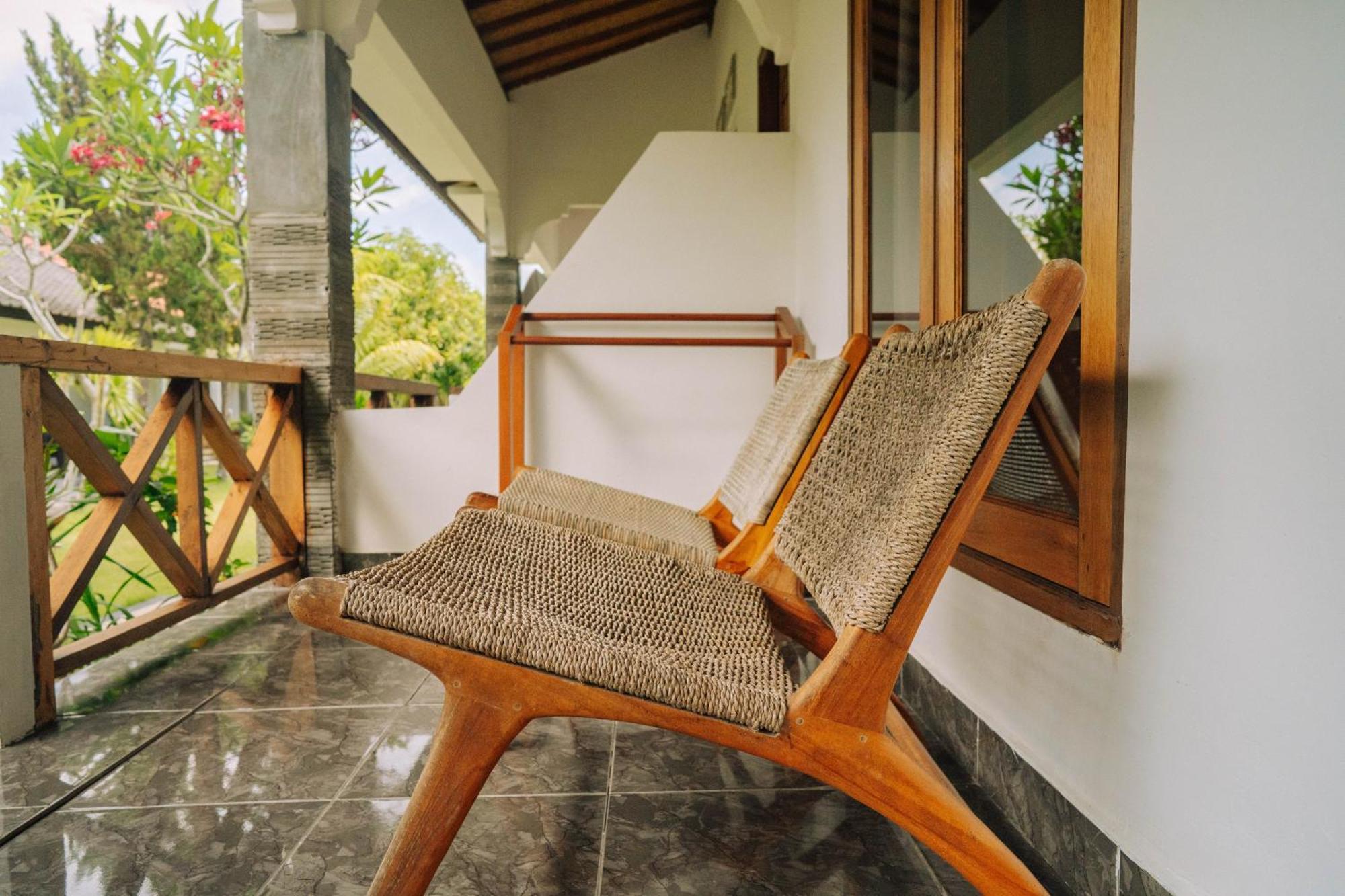 The Confidential Mandalika Hotel Kuta  Exterior photo