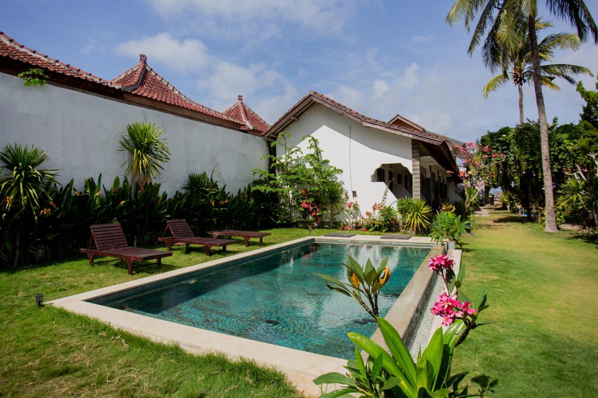 The Confidential Mandalika Hotel Kuta  Exterior photo